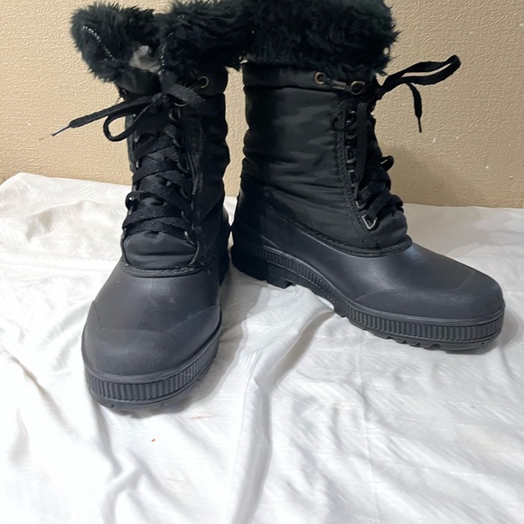 Sorel Kaufman Winter Boots. - Picture 1 of 14